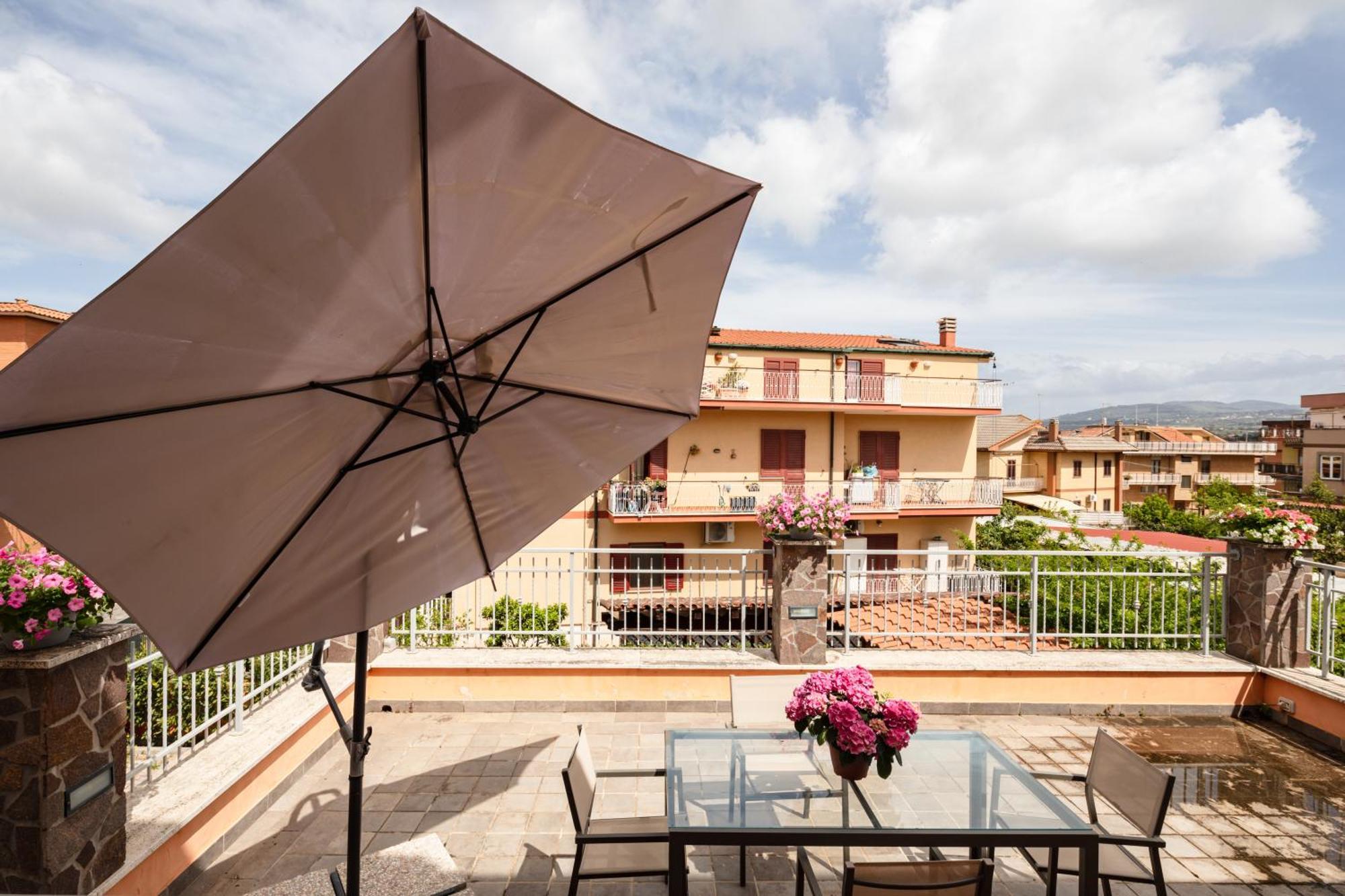 Apartamento Casa Brando Santa Maria delle Mole Exterior foto